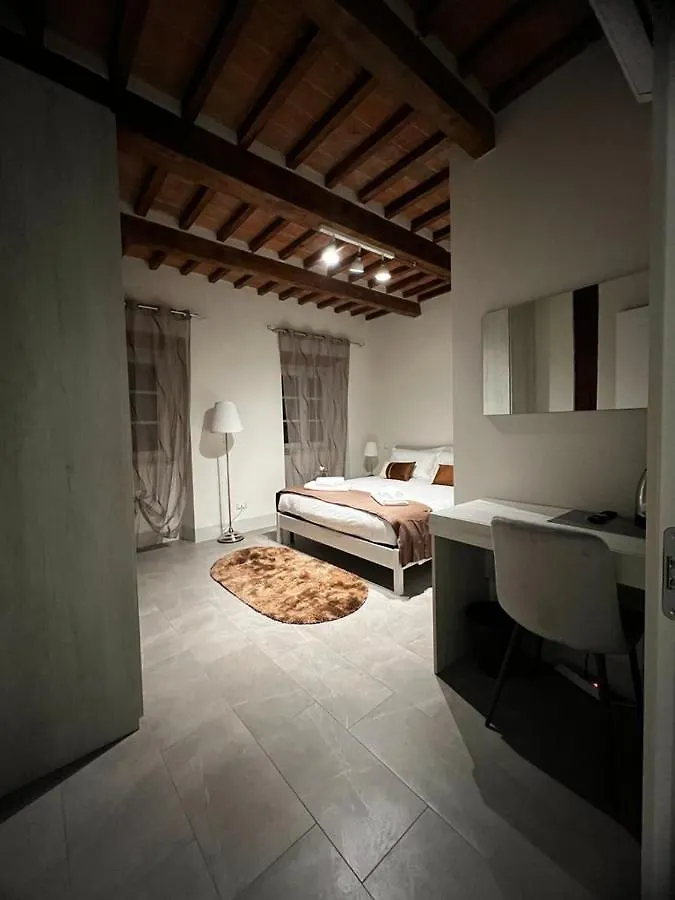 Nocleg ze śniadaniem Bed and Breakfast Casa Carducci 33 Piza